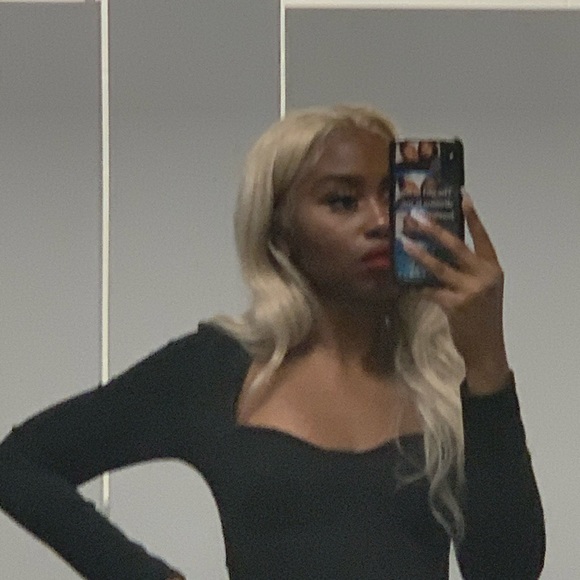 Meet your Posher, Antoinella - Picture 4 of 8